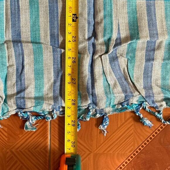 4pcs Artisan Womens Scarf Beautifully Handmade in Cambodia - Picture 2 of 3